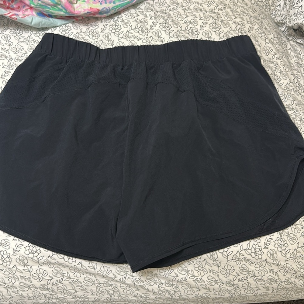 EUC Sweaty Betty XL Black Athletic Shorts - Picture 4 of 6
